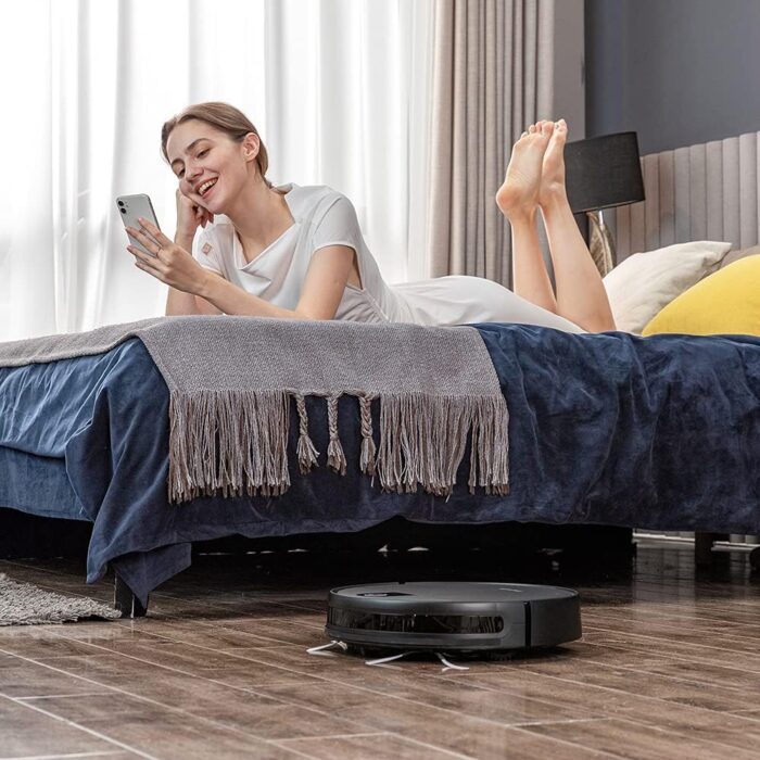 Greenworks Robotic Vacuum GRV-1010 Self-Charging, Wi-Fi Connectivity, 2200Pa Extreme Suction Power, Perfect for Pet Hair, Hard Floors, Carpets, Works with Alexa - Image 9